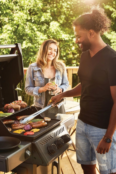 Napoleon Freestyle 365 Gas Grill (Graphite Grey)