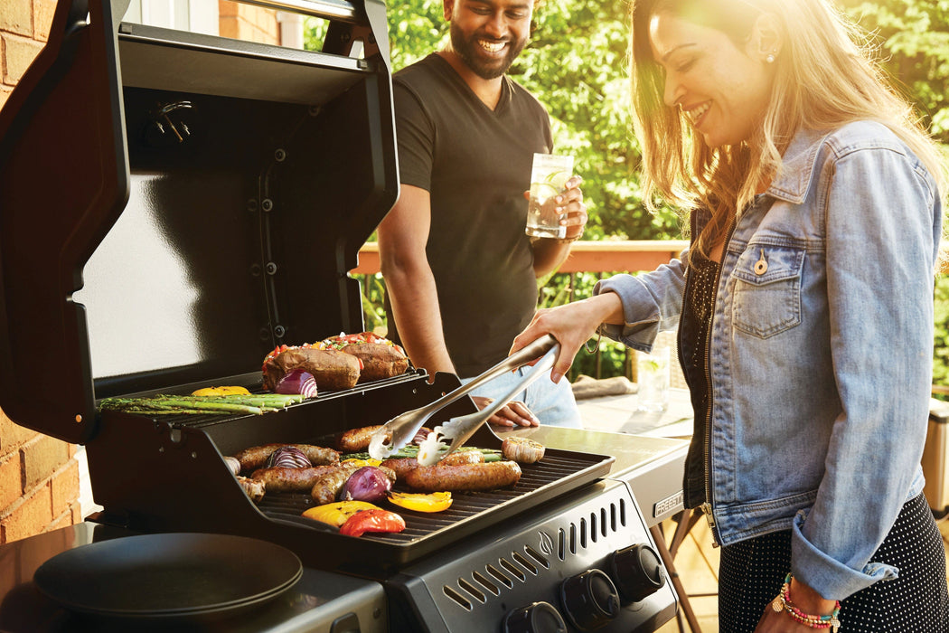 Napoleon Freestyle 365 Gas Grill (Graphite Grey)